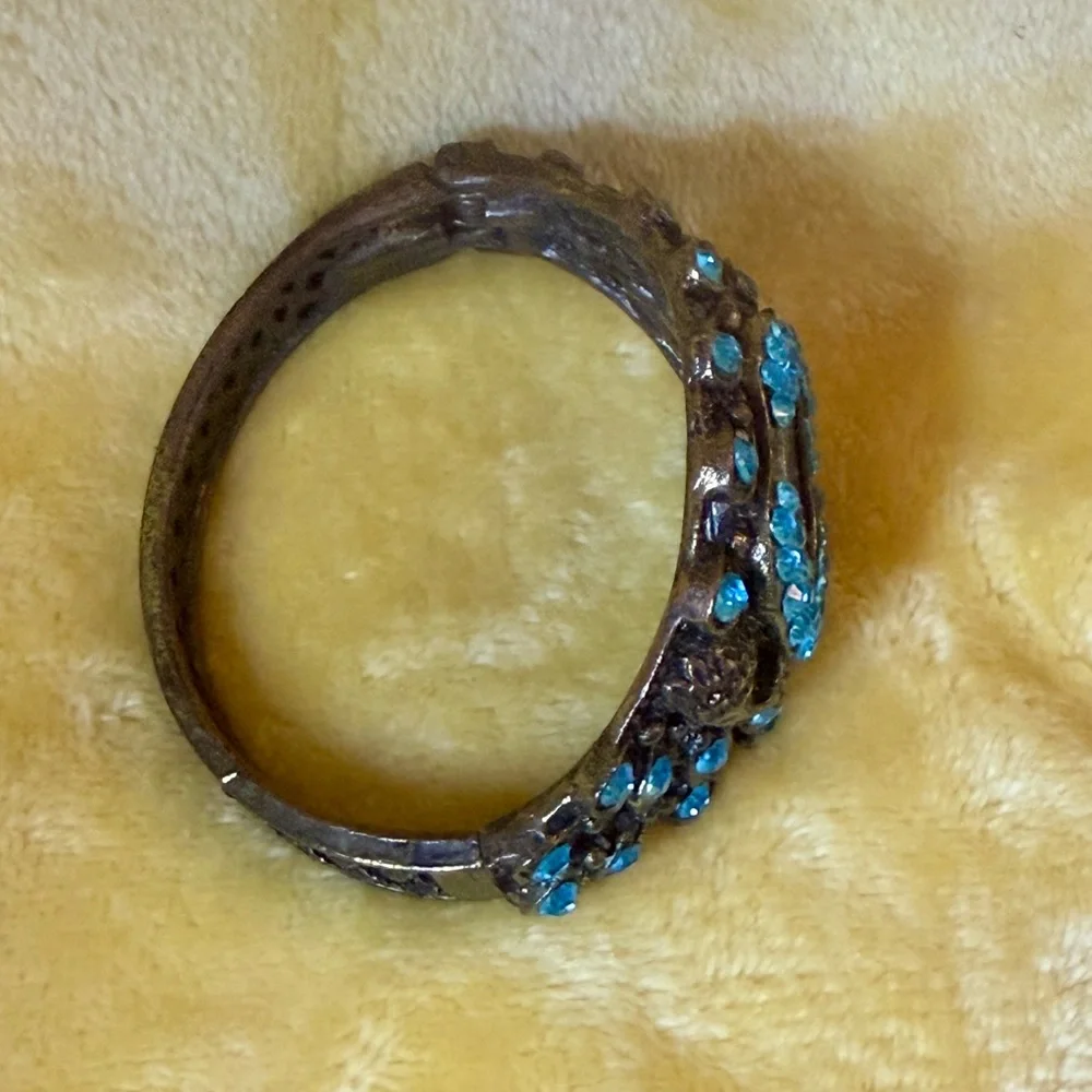VTG ~ Luxurious Turquoise Gemstone Watch set in thorny hedge pattern.